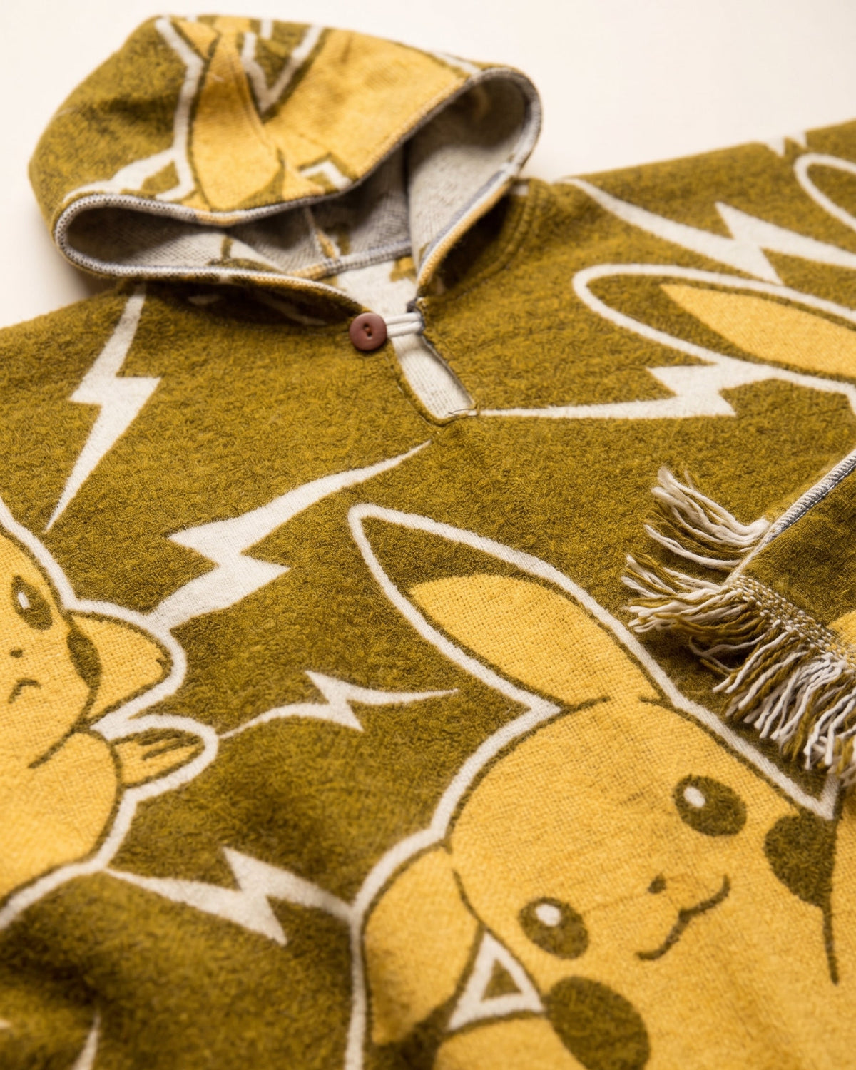 JHS-012 - Alpaca Poncho